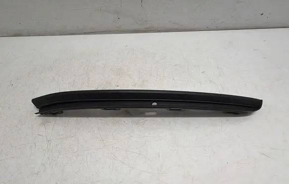 Volkswagen Golf VII Front bumper lower grill 5G0853666