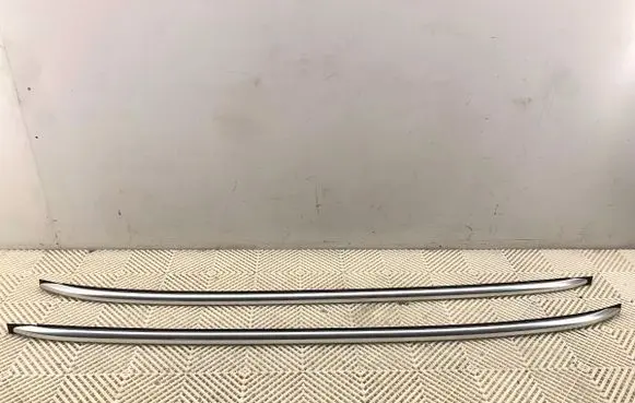 Ford Focus Roof bar rail 