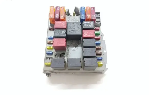 Alfa Romeo 147 Fuse module 51742420 349042