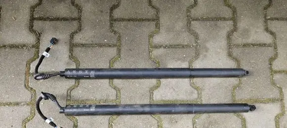 Audi e-tron Tailgate/trunk strut/damper 4KE827851E 20210615