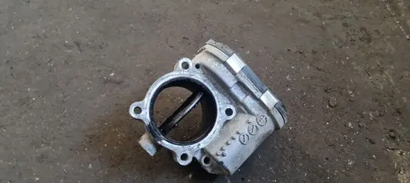 Volvo XC70 Throttle valve 31216665