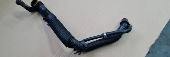 Air intake hose/pipe