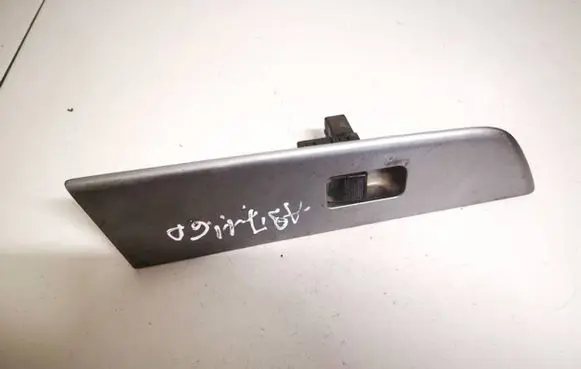 Ford Ranger Electric window control switch c8hd9963 c8h-d99-63-si-om