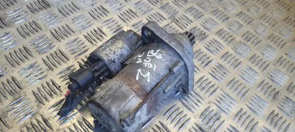 Volkswagen PASSAT B6 Starter motor