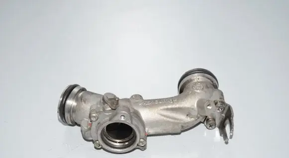 BMW 5 F10 F11 Coolant pipe/hose 8512391 11658512391