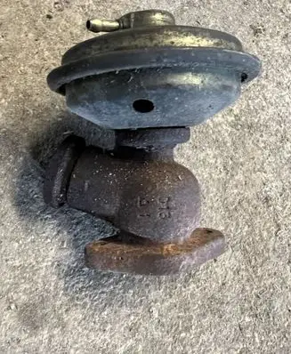 Peugeot 607 EGR valve