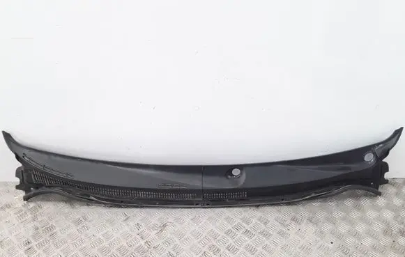 Toyota Avensis T250 Wiper trim 5578205030