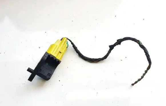 Volkswagen PASSAT CC Airbag deployment crash/impact sensor 5n0959351b 2081403