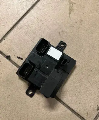 BMW 7 F01 F02 F03 F04 Power management control unit 7634274