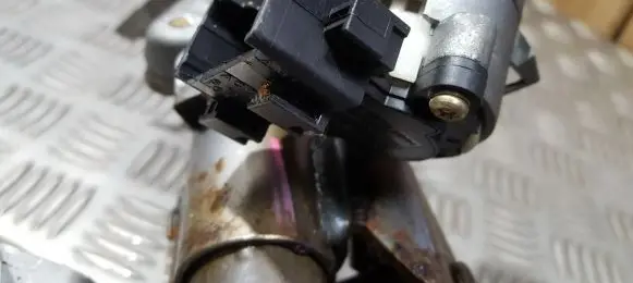 Toyota Corolla E120 E130 Ignition lock contact 
