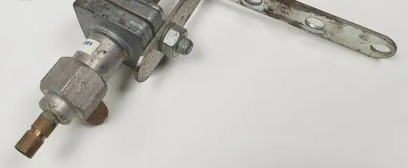 Mercedes-Benz 190 W201 Spark distributor KBA16846