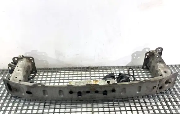 Ford Focus Front bumper support beam 