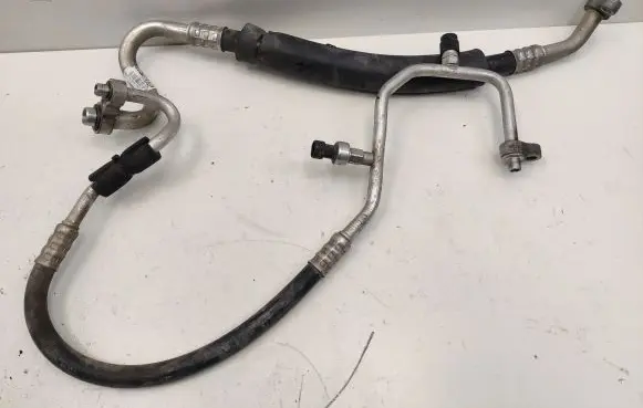 Chevrolet Camaro Air conditioning (A/C) pipe/hose 22752065