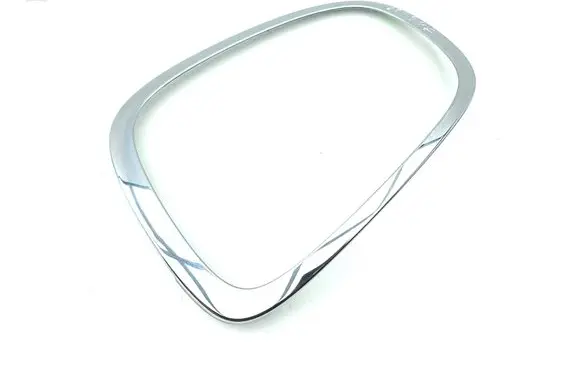 Rear/tail light trim molding