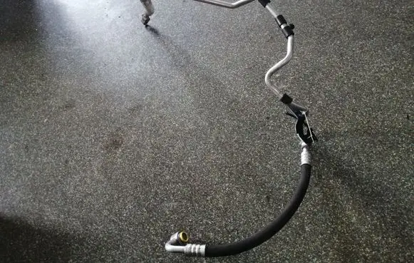 Audi A3 S3 8P Air conditioning (A/C) pipe/hose 1K0820743AK