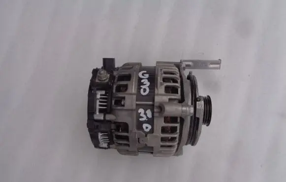 BMW 5 G30 G31 Generator/alternator 8571357