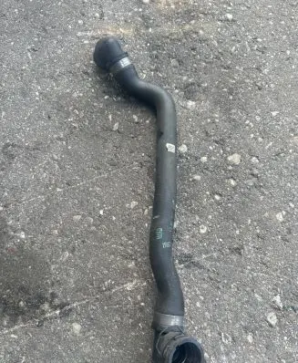 BMW 5 G30 G31 Engine coolant pipe/hose 16269713