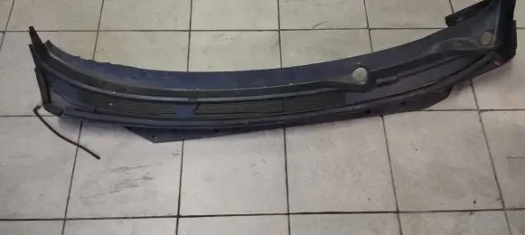 Nissan Murano Z51 Wiper trim 668621AA0A LE435311100
