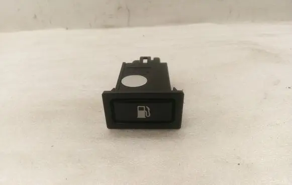Toyota Avensis T250 Fuel tank opening switch 156795 8484105010