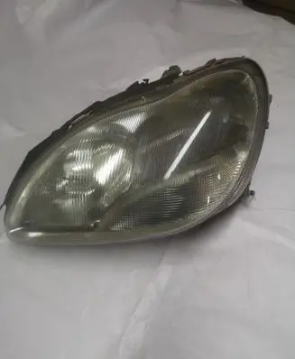 Mercedes-Benz S W220 Headlight/headlamp A2208200761