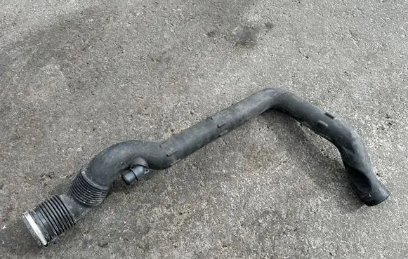 Land Rover Range Rover Sport L494 Intercooler hose/pipe AH227990AB DESFE