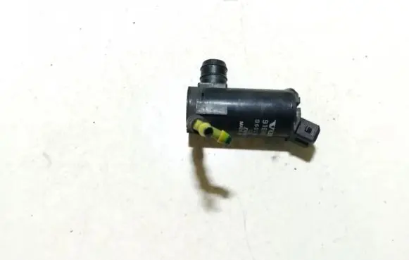 Volvo S80 Windscreen/windshield washer pump 9169611 060210-3950