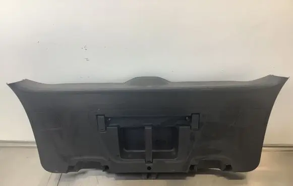Opel Astra J Tailgate trim 13261681 322225228 11E00468