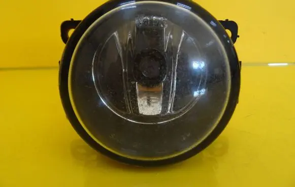 Renault Scenic II - Grand scenic II Front fog light 8200074008