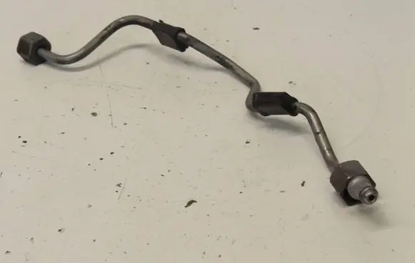 Mercedes-Benz ML W164 Fuel injector supply line/pipe 