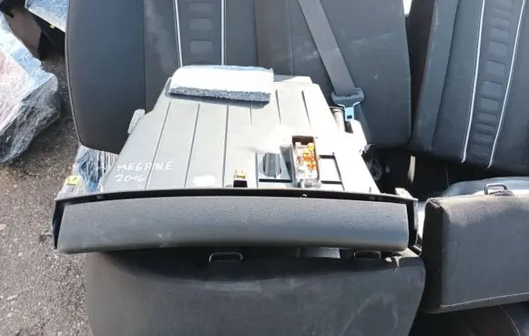 Renault Megane IV Glove box set 
