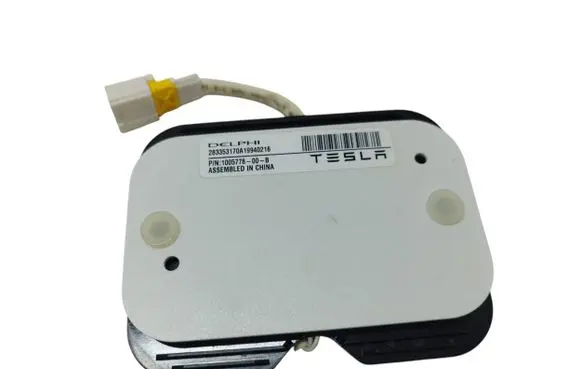 Tesla Model S Seat pressure sensor 100577800B