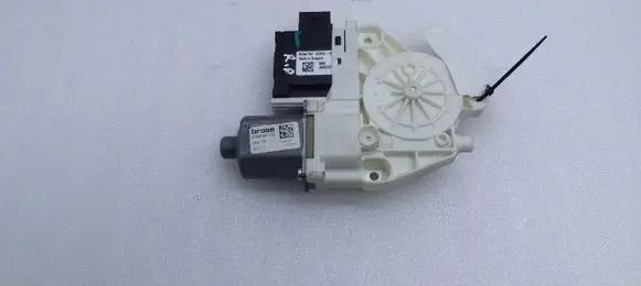 Alfa Romeo Giulia Front door window regulator motor C59649102 0130822922