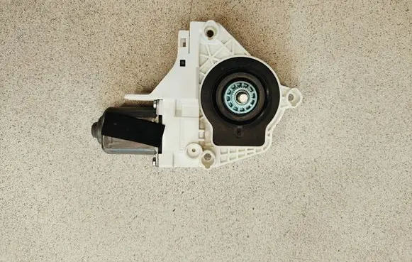 Audi A1 Rear door window regulator motor 8K0959811A 150440260739