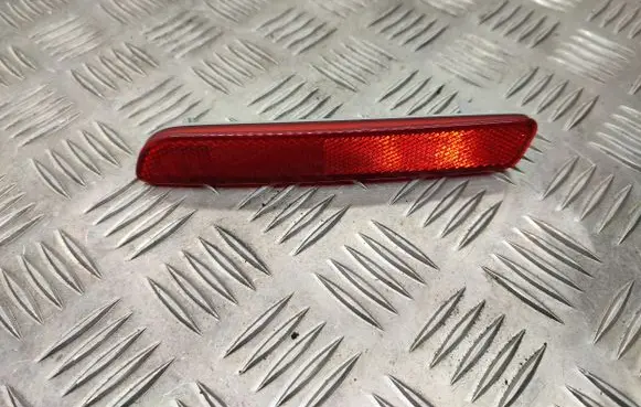 Suzuki Vitara (LY) Rear tail light reflector 3595079J0R