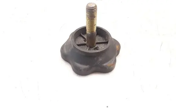 Volvo S40, V40 Spare wheel bolt 