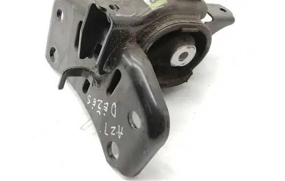Toyota Auris E180 Gearbox mount