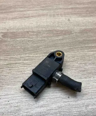 Opel Astra J Exhaust pressure sensor 55566186