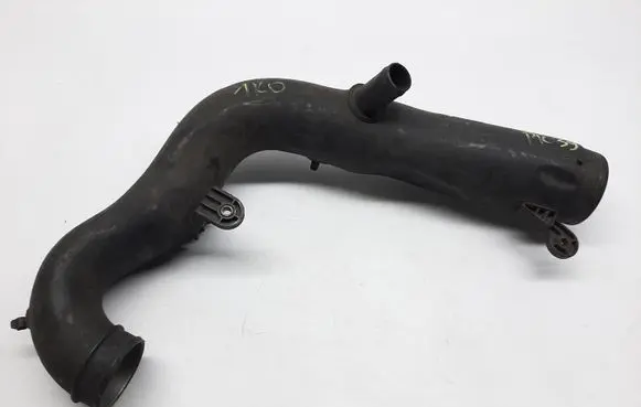 Audi A3 S3 8P Air intake hose/pipe 1K0129654K