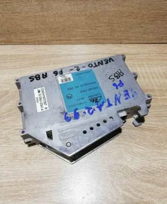 Volkswagen PASSAT B5.5 ABS control unit/module 1H0907379B