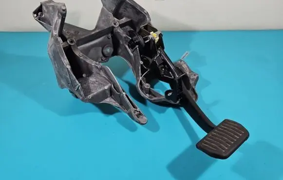 Volvo V90 Cross Country Pedal assembly 31393049 IMPRK1403307
