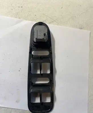 Seat Leon (1M) Wing mirror control module 1M0867163B