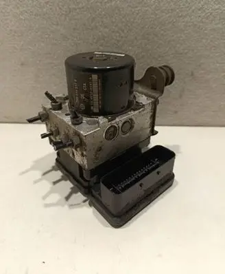 Volkswagen Transporter - Caravelle T5 ABS Pump 7H0614517B 10021201414 20212011318105