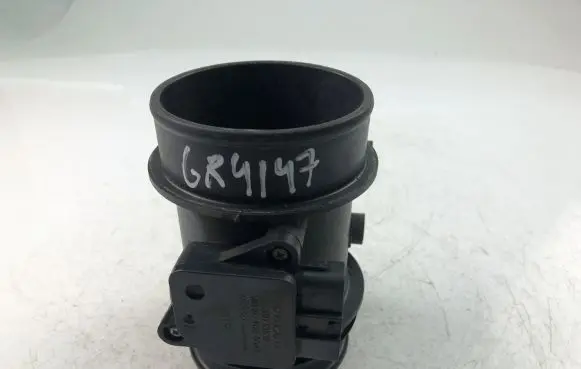Volvo S60 Mass air flow meter 30713512