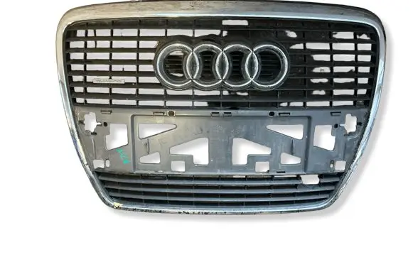 Audi A6 S6 C6 4F Front bumper upper radiator grill 4F0853651