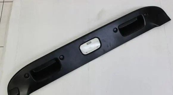 Peugeot 308 Tailgate trunk handle 9683673777