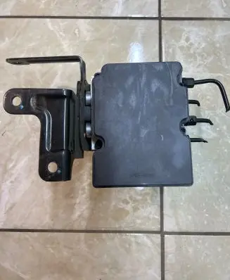 KIA Sorento ABS Pump 58900C5481