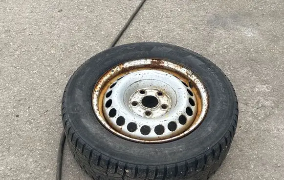Volkswagen Transporter - Caravelle T5 R16 spare wheel