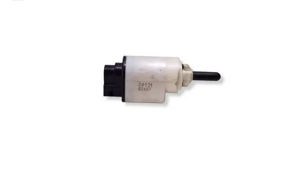 Opel Mokka B Brake pedal sensor switch 9813503180