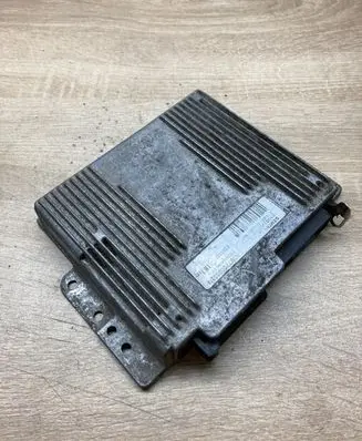 Renault Laguna I Engine control unit/module ECU 7700868314 S103722102B