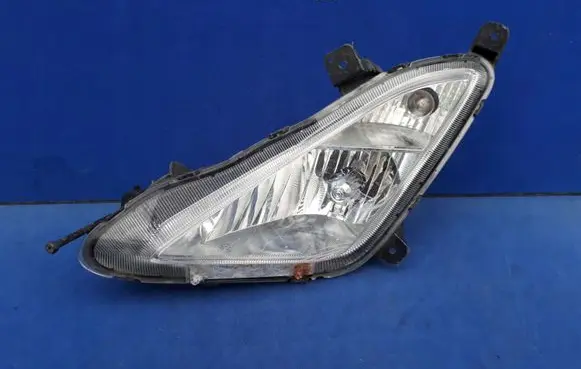 Hyundai Elantra Headlight/headlamp 922023X